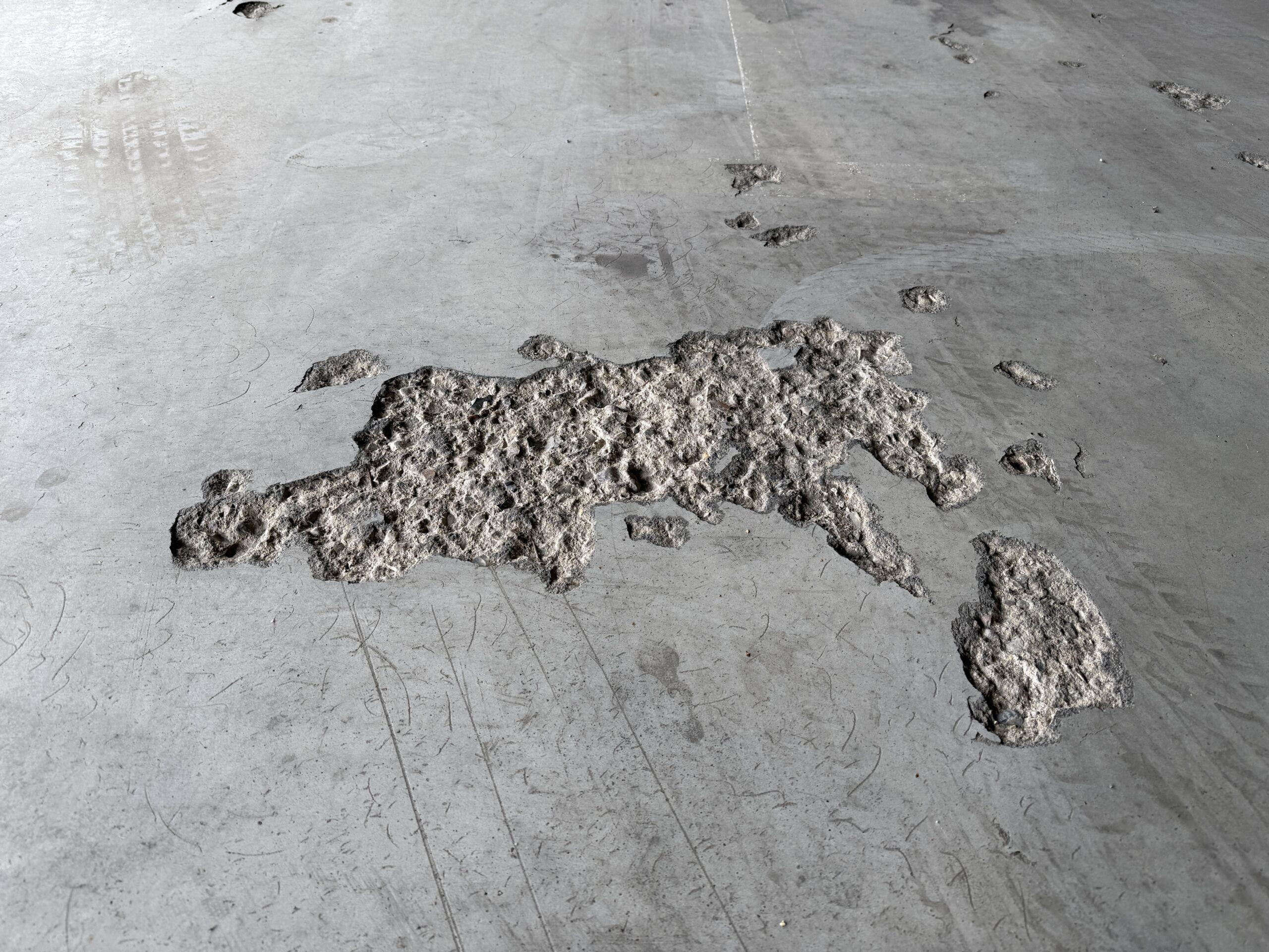 Rehabilitación y reparación de pisos de concreto