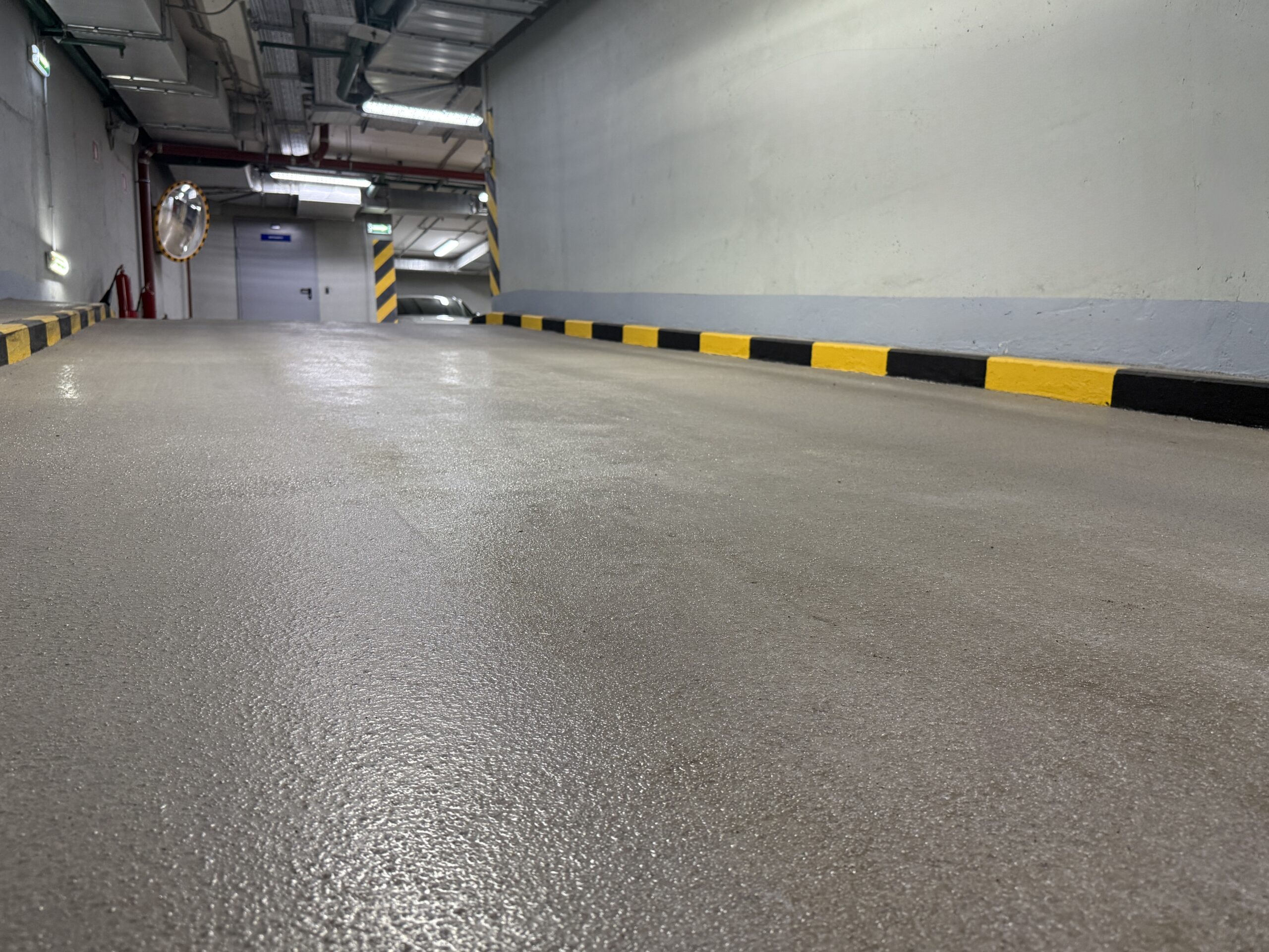 Pisos industriales para estacionamientos y estacionamientos subterráneos