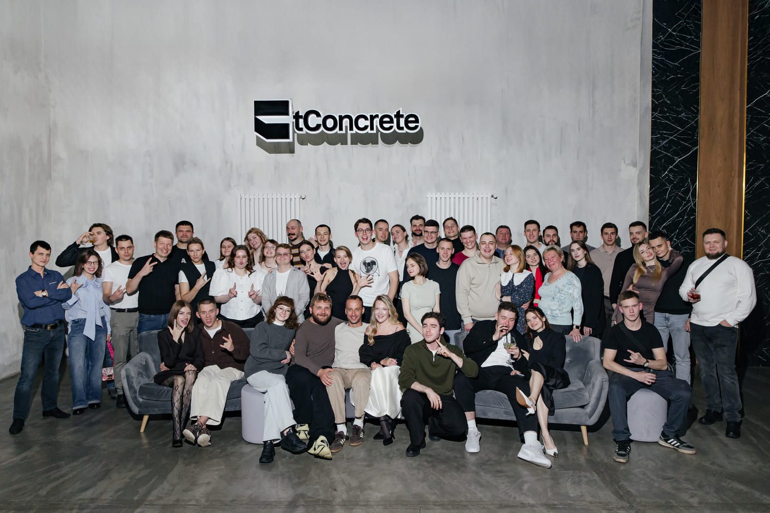 <p class="translation-block">A community of talented and<br> independent-minded people</p>